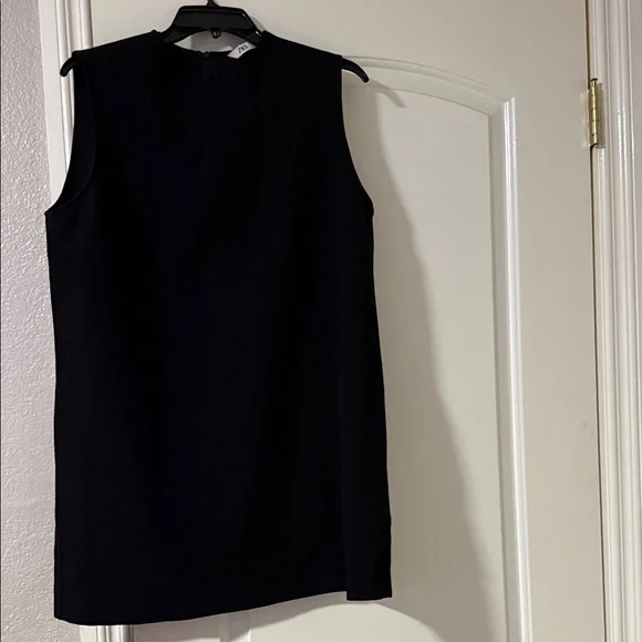 Zara Sleeveless Black Dress - Picture 2 of 7